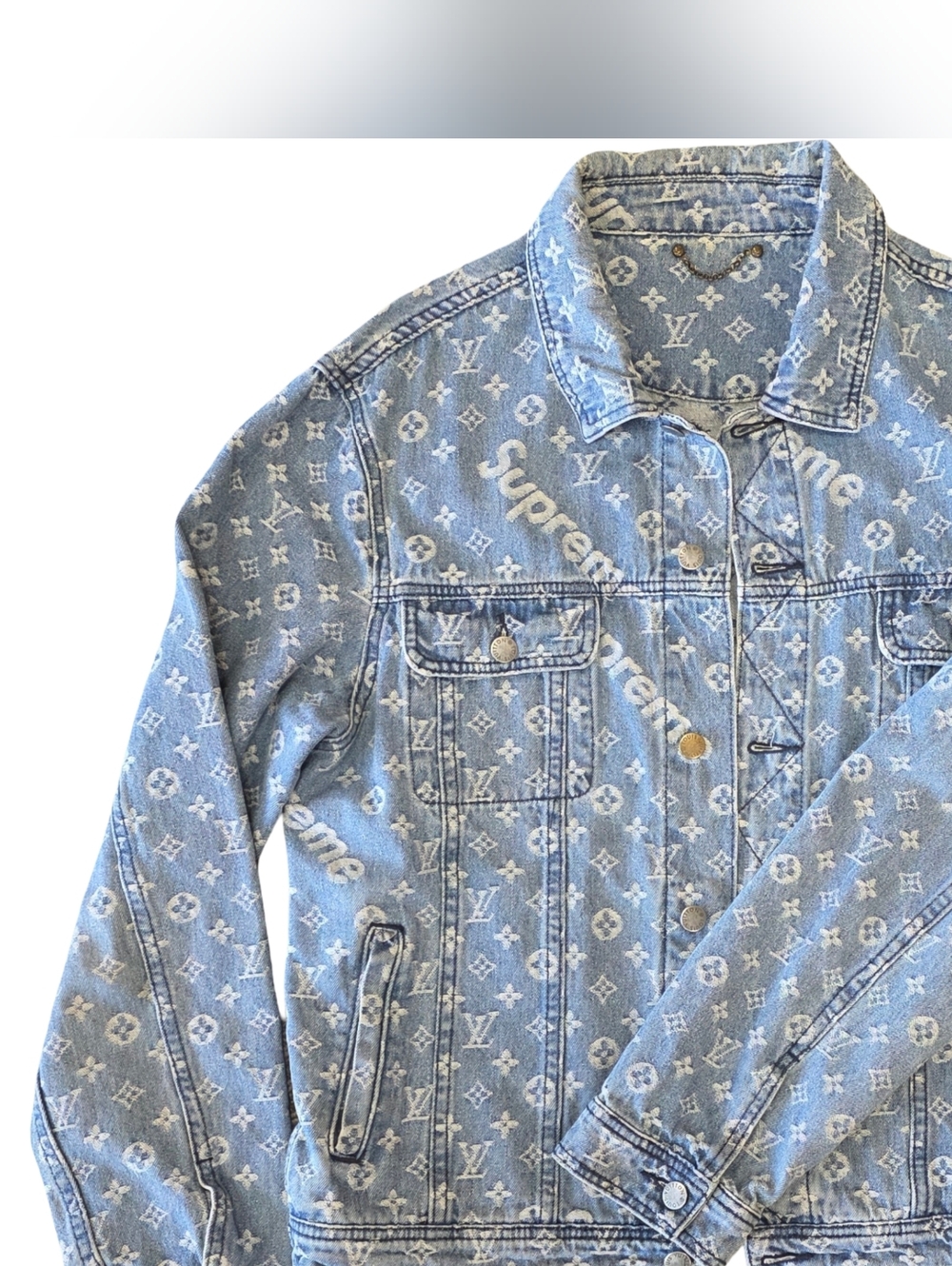 Louis Vuitton x Supreme Monogram Denim Trucker Jacket | Size XL